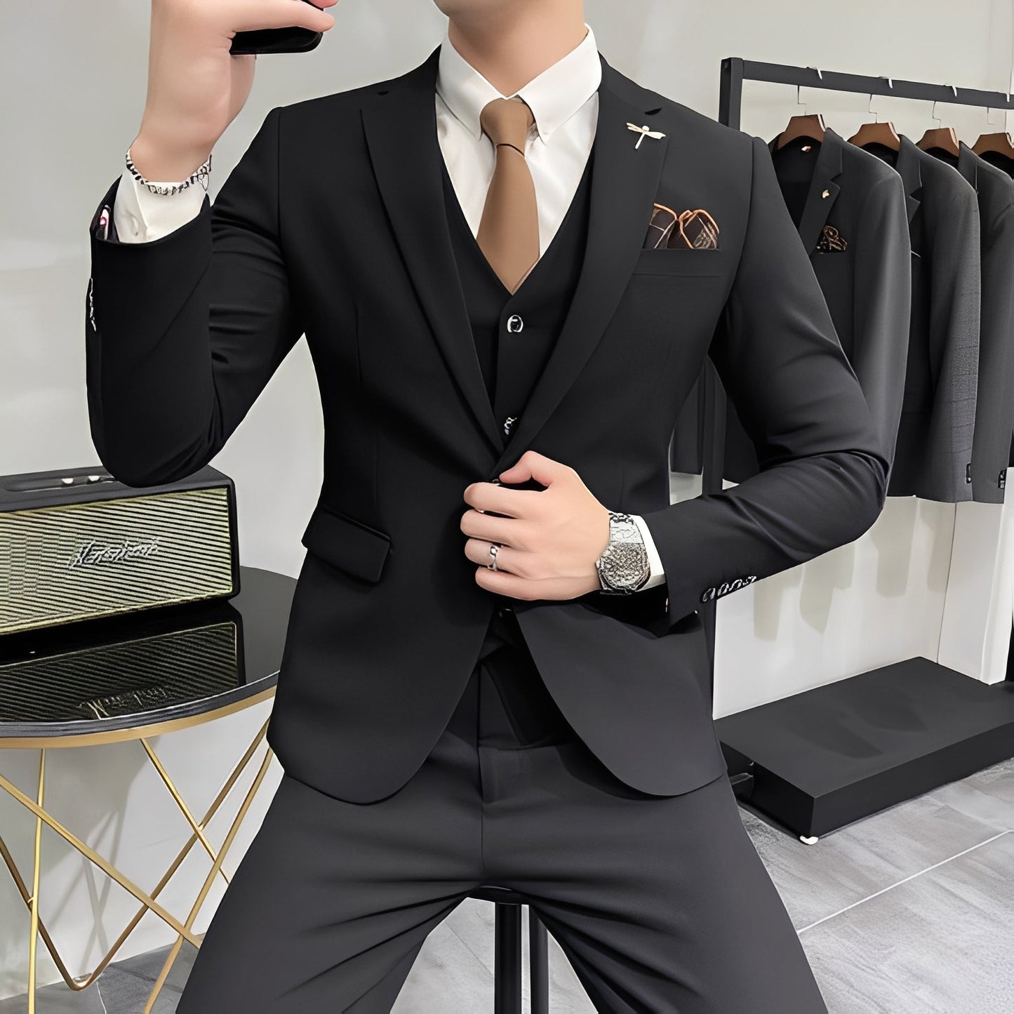 Marc - Refined three-piece men's suit