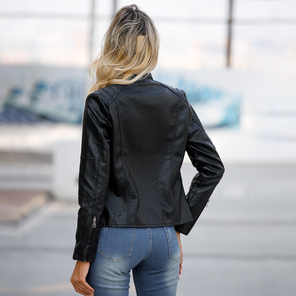 Martha - Élégante veste en cuir ajustée pour femmes