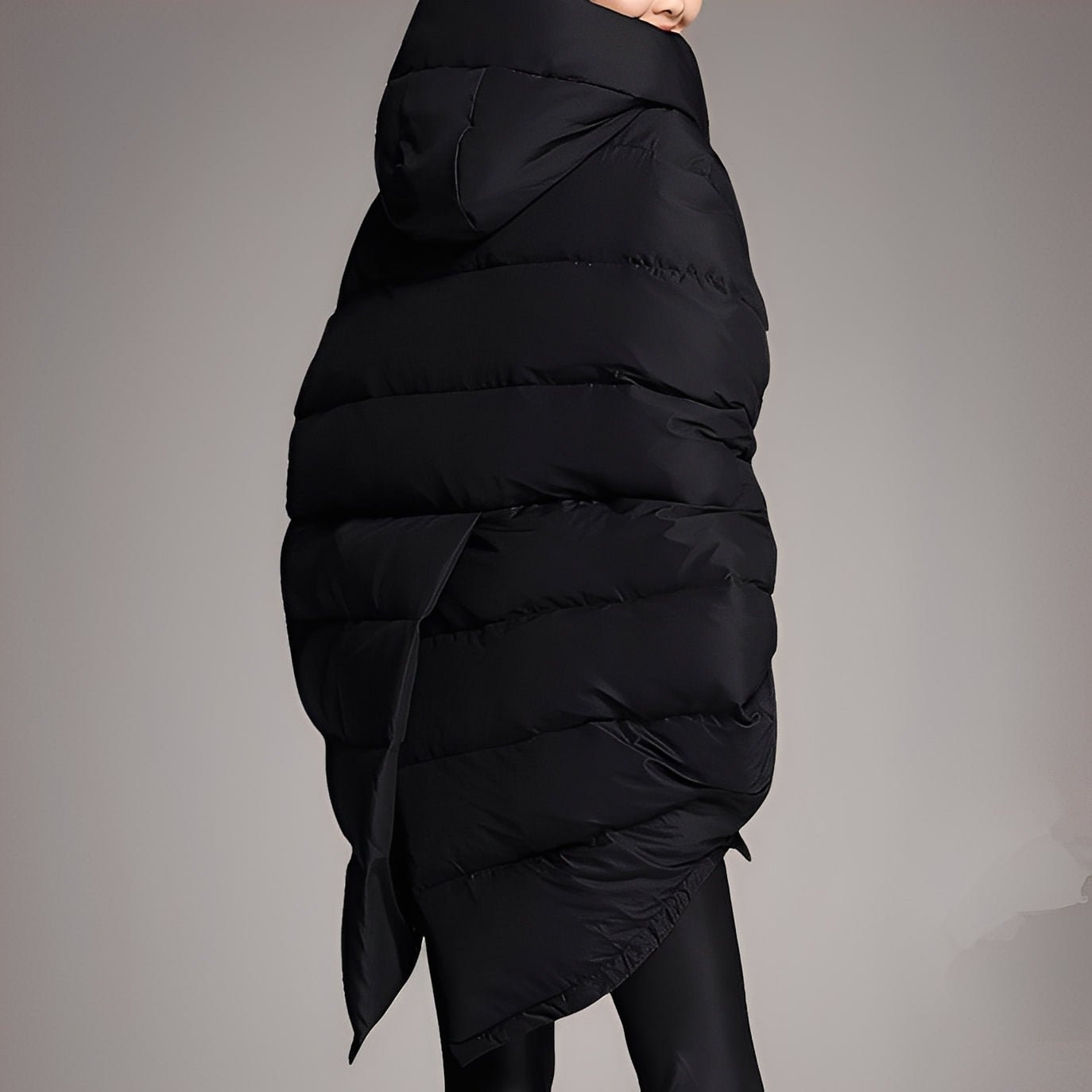Madeline - Manteau stylé avec capuche pour femmes