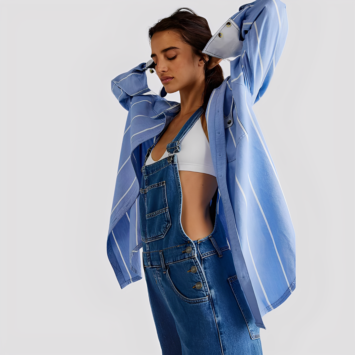 Mildred - Classique, large salopette en denim pour femmes