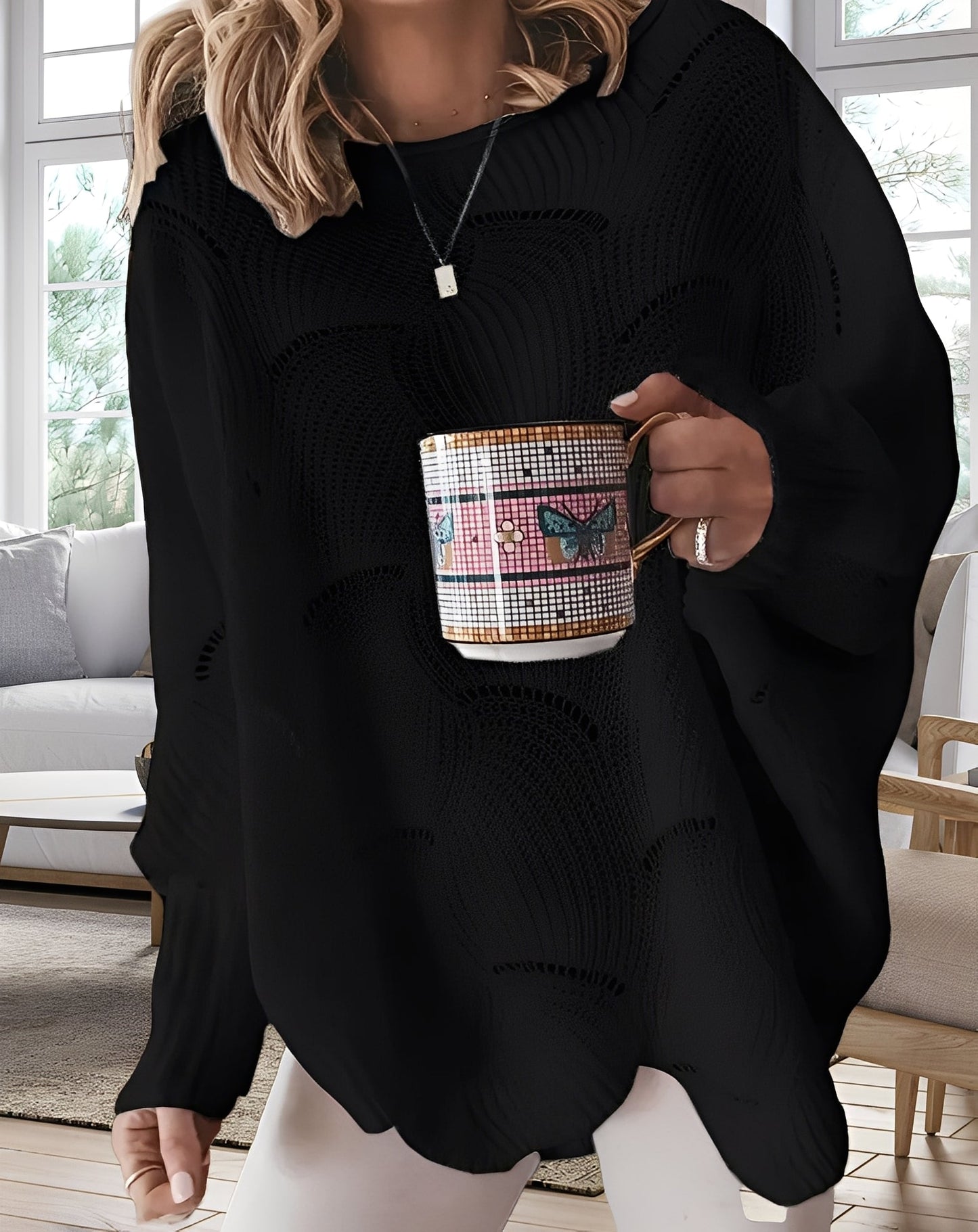 Kassandra - Pull féminin chic avec détails découpés