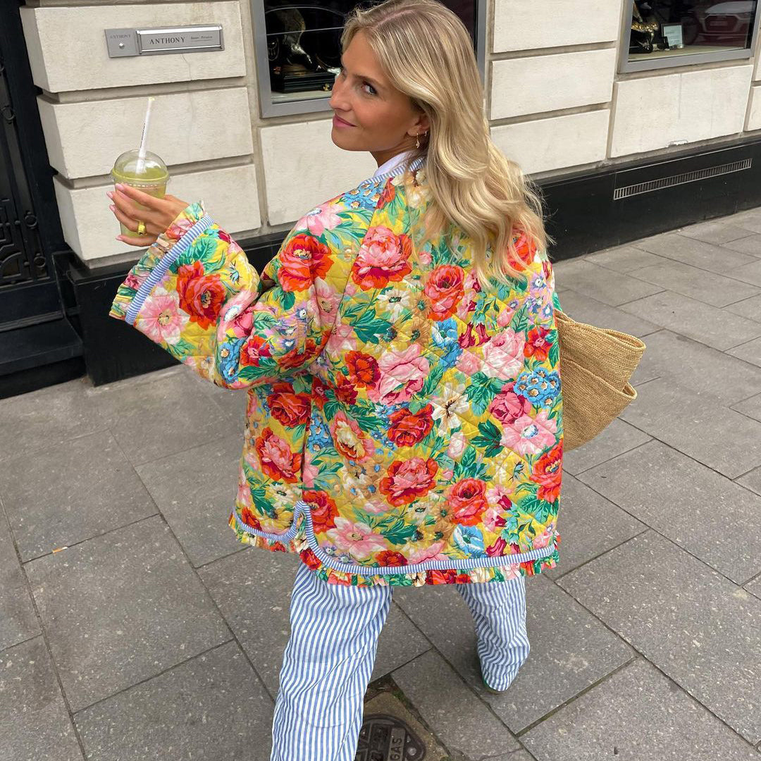 Elena – Blouson Matelassé avec Motif Floral