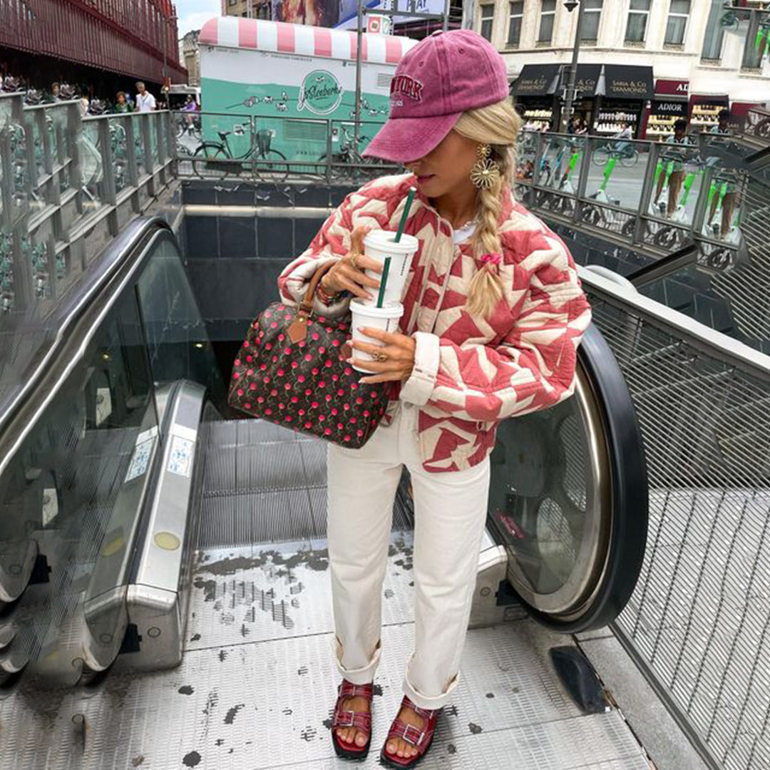 Elena – Blouson Matelassé avec Motif Floral