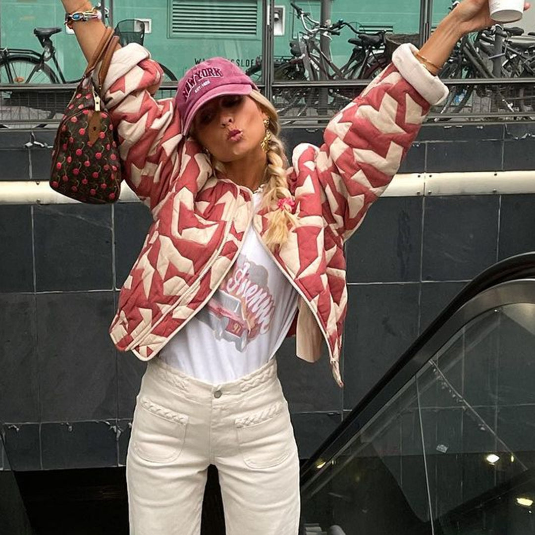 Elena – Blouson Matelassé avec Motif Floral