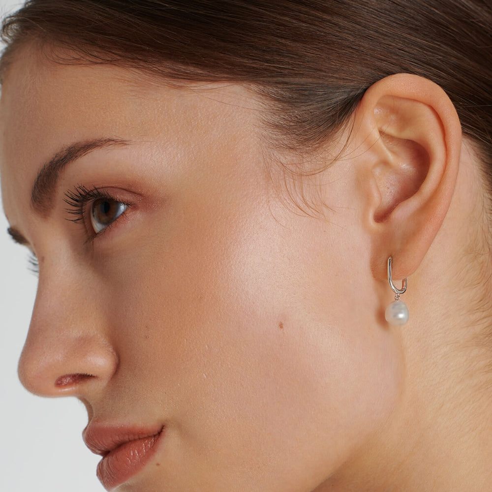 Esme - Boucles d'oreilles en perles rectangulaires argentées