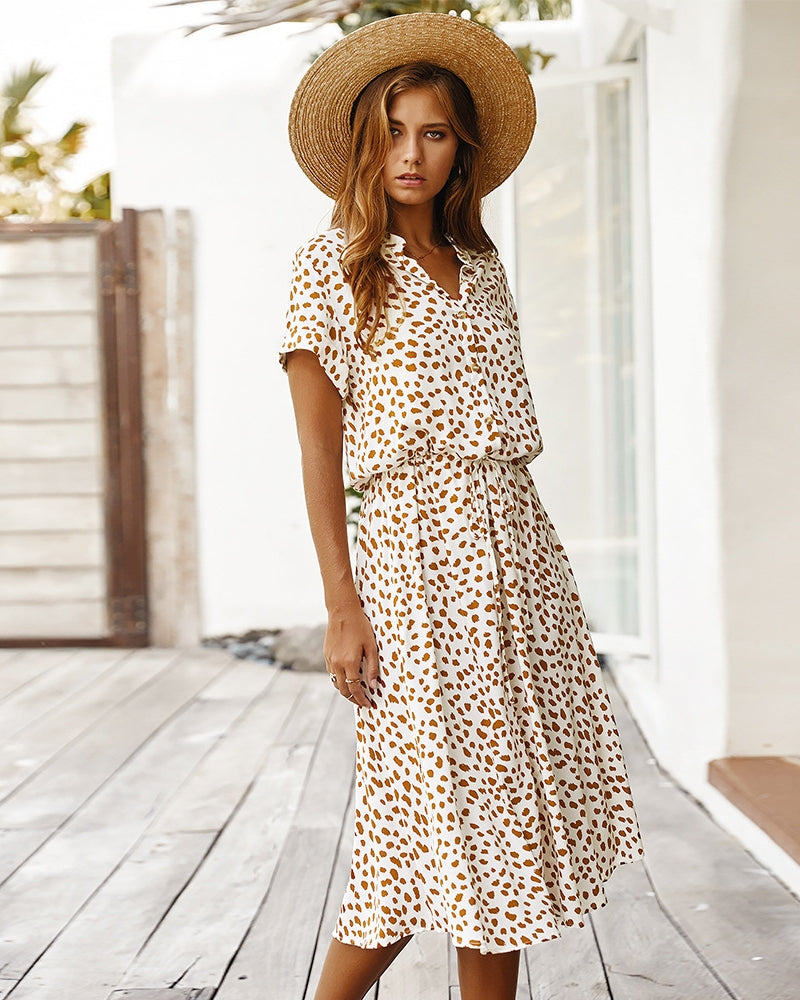Molly - Robe courte chic à manches courtes avec col pour femmes