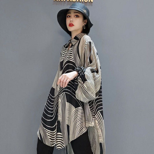 Hazel - Joli haut en chiffon avec coupe asymétrique pour femmes