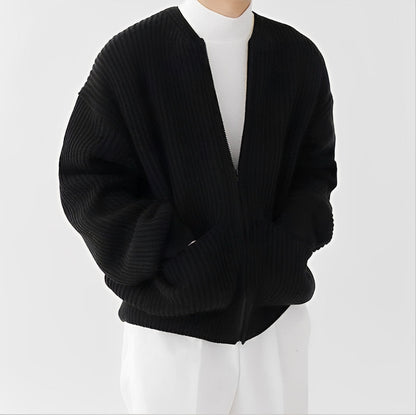 Lyam - Modern sweater with pocket for man