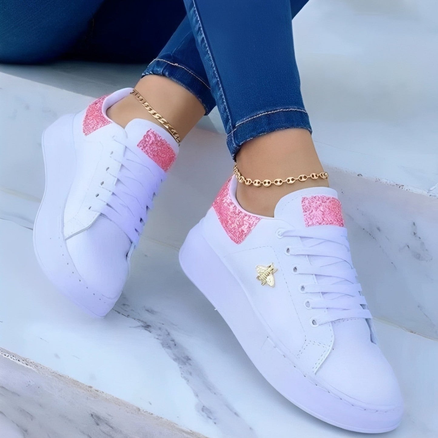 Aleena - Elegant and Sparkling Baskets for Women