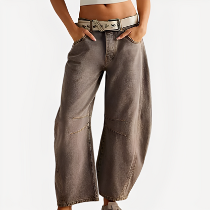 Celestine - Klassische Damenjeans mit weitem Bein