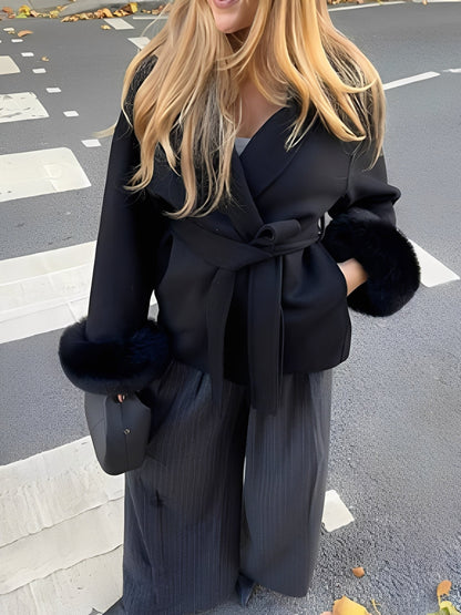 Armani - Long manteau chic et élégant avec fourrure pour femmes