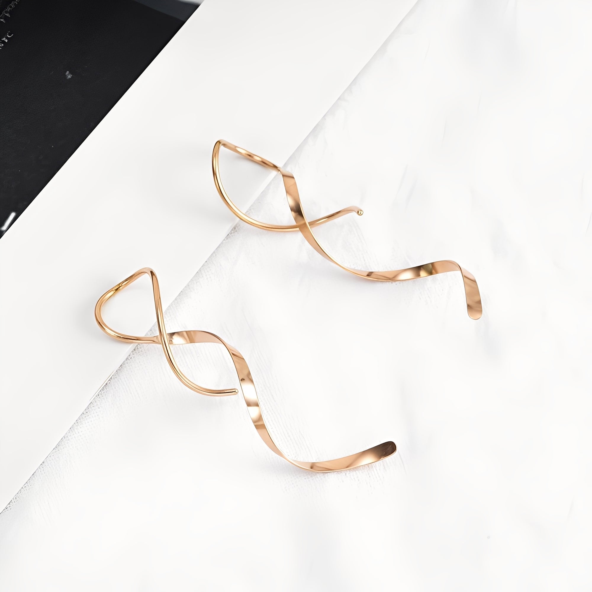 Mel – Boucles d'oreilles spirales en or