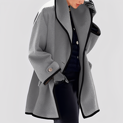 Abigale - Stylish wool overcoat with hood for women