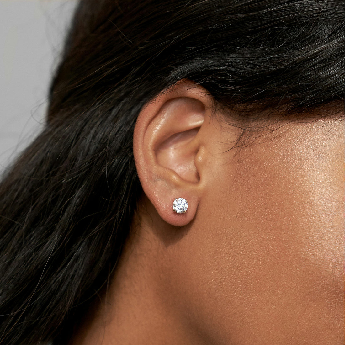 Boucles d'Oreilles Classiques en Diamant - Boucles d'Oreilles avec pierre ronde