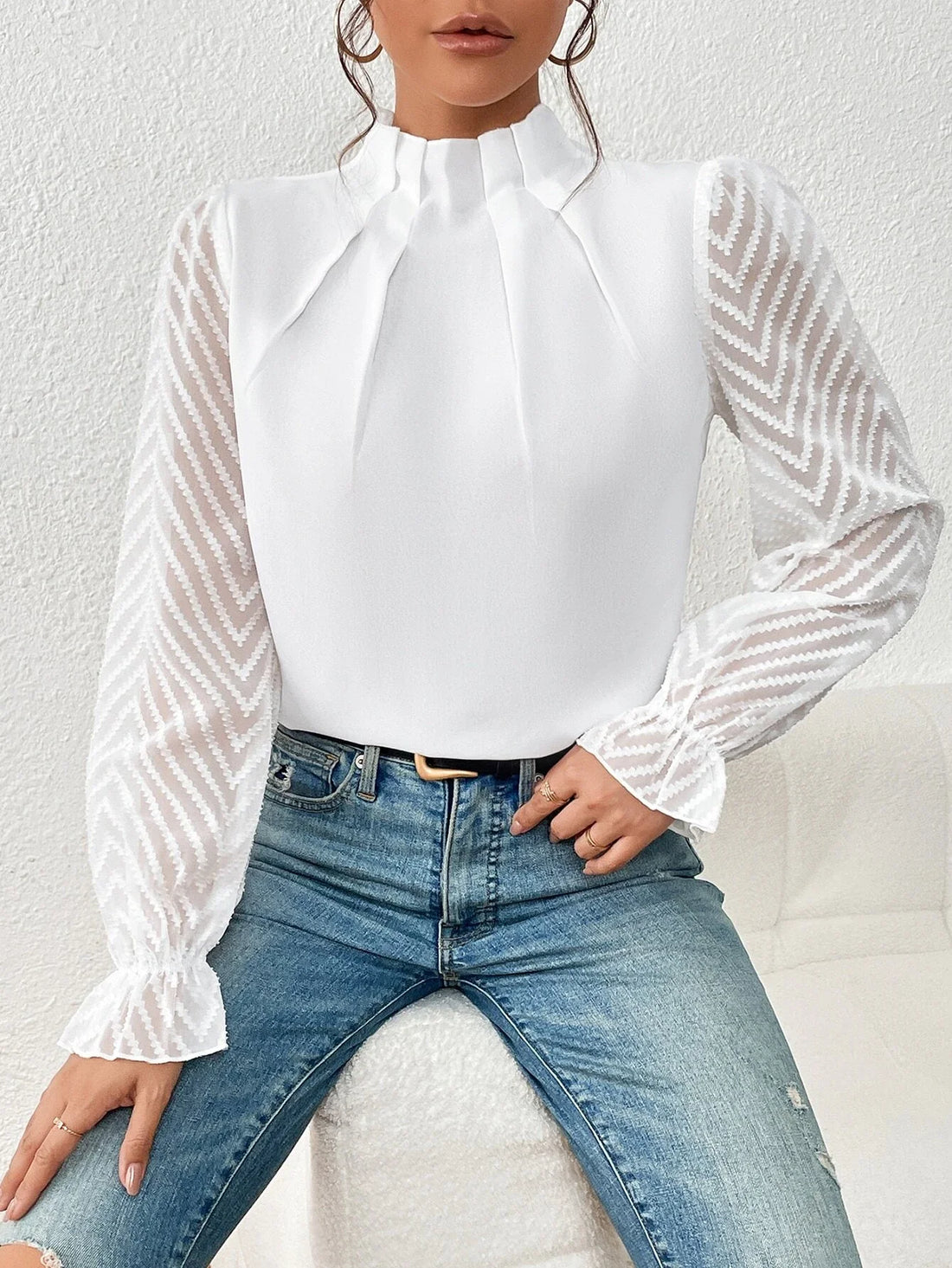 Astrid - Blouse côtière aux manches en dentelle