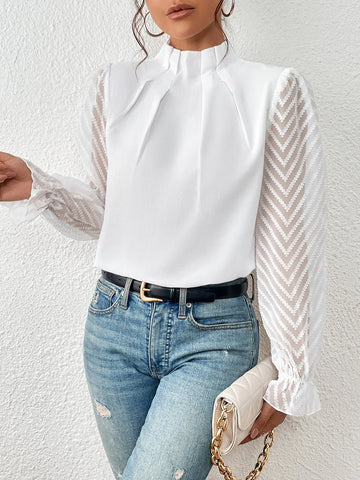 Astrid - Blouse côtière aux manches en dentelle