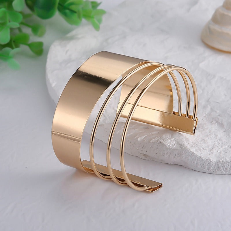 Yuki – Bracelet vintage classique en or