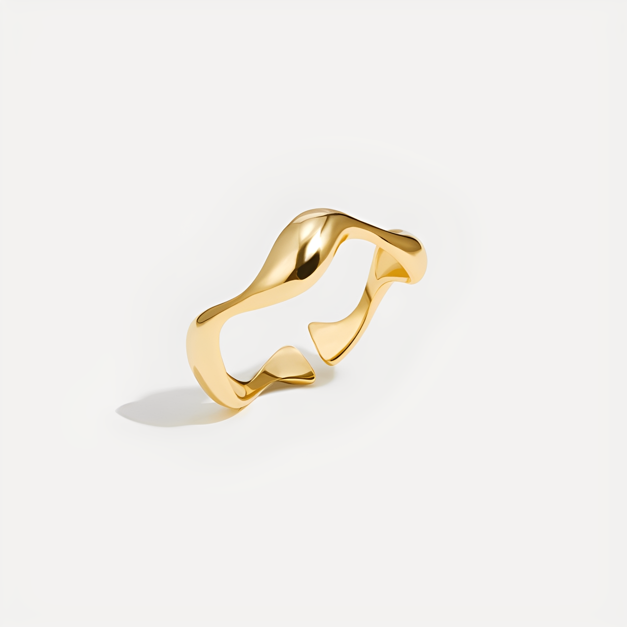 Tarah – Bague vague en or 18K