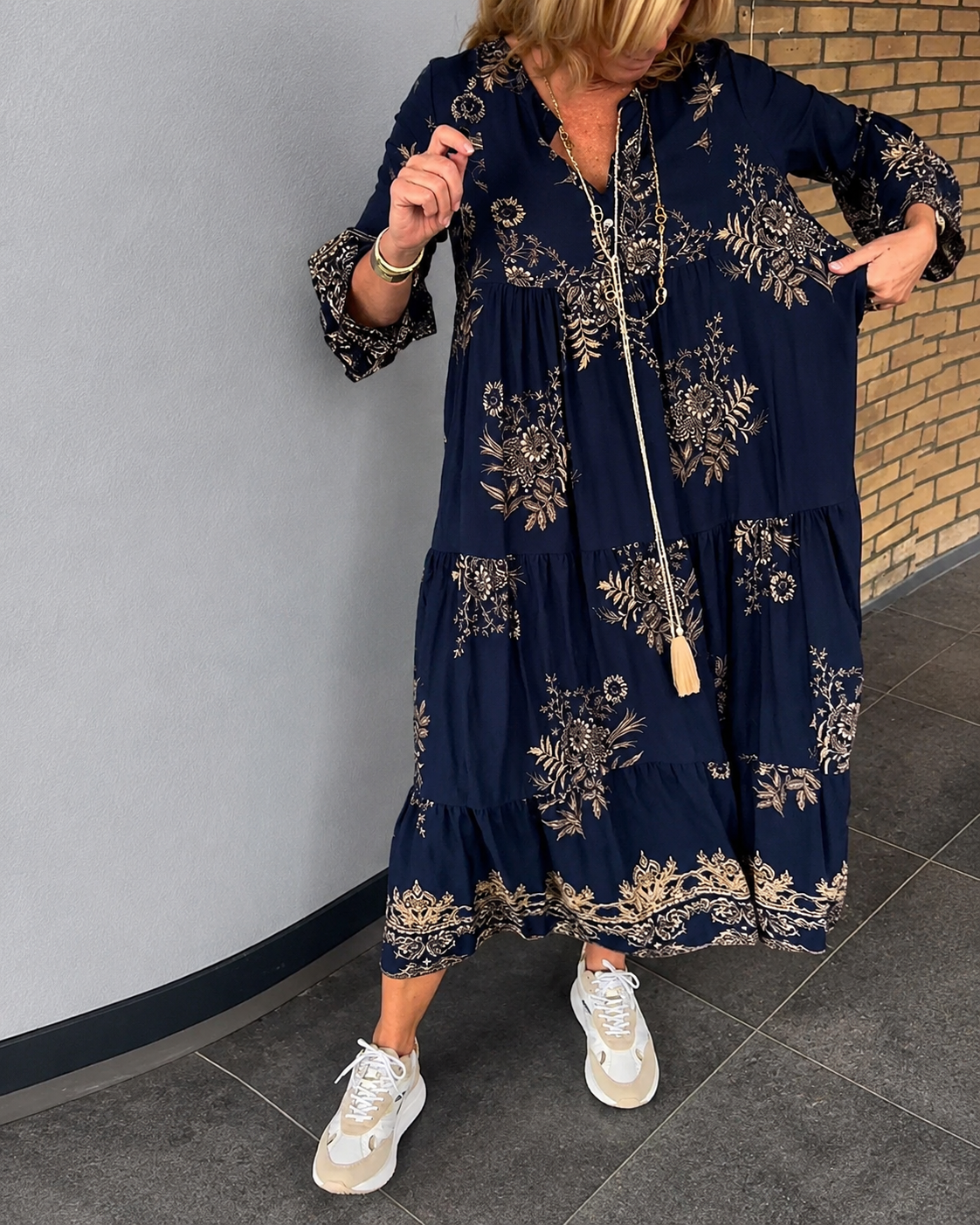 Bélise - Robe Vintage Ample à Col V