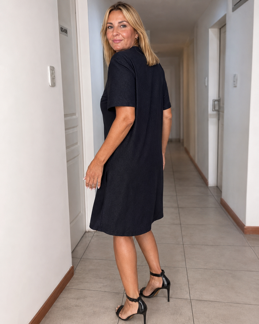 Marcelle - Robe Midi Sophistiquée