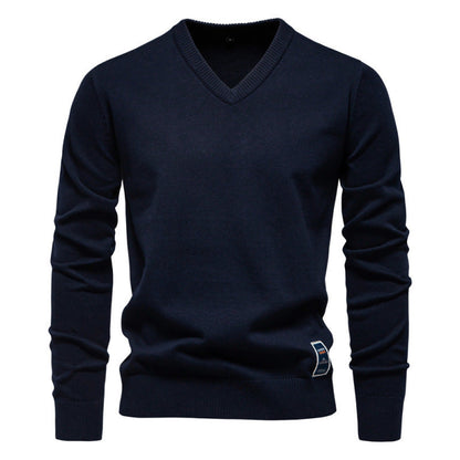 Josh - Elegant men's sweater with V-neck collar