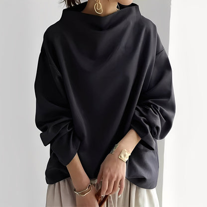 Amélia - Woman's sweater with high collar