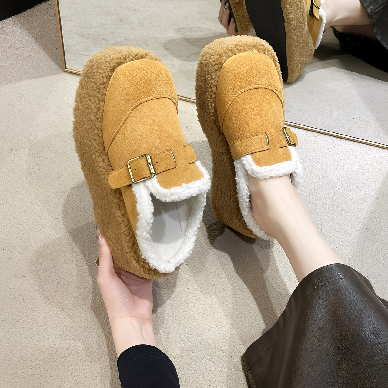 Gabriella - Chaussures compensées décontractées avec intérieur en laine pour femmes