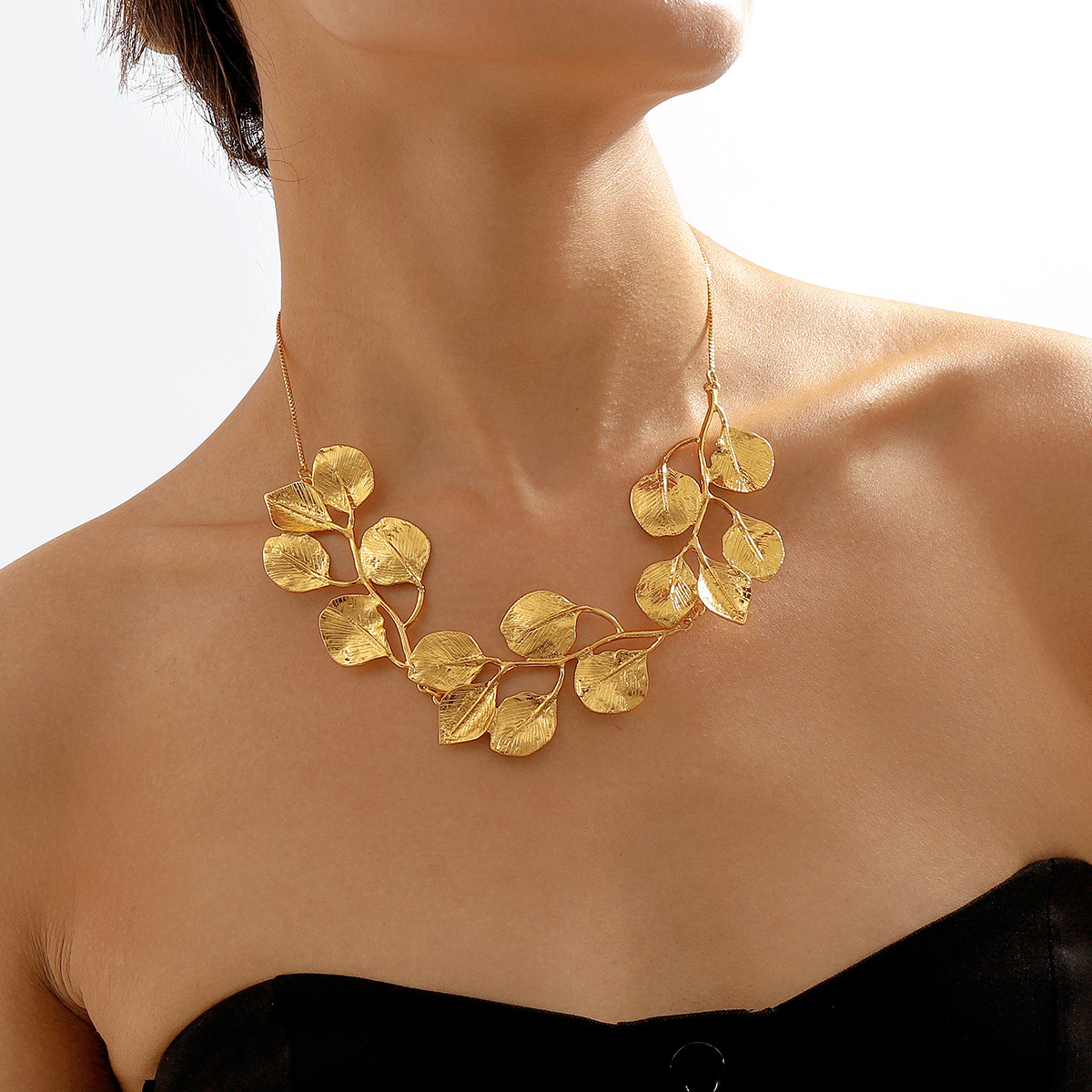 Golden Leaf - Collier de feuille de figuier vintage
