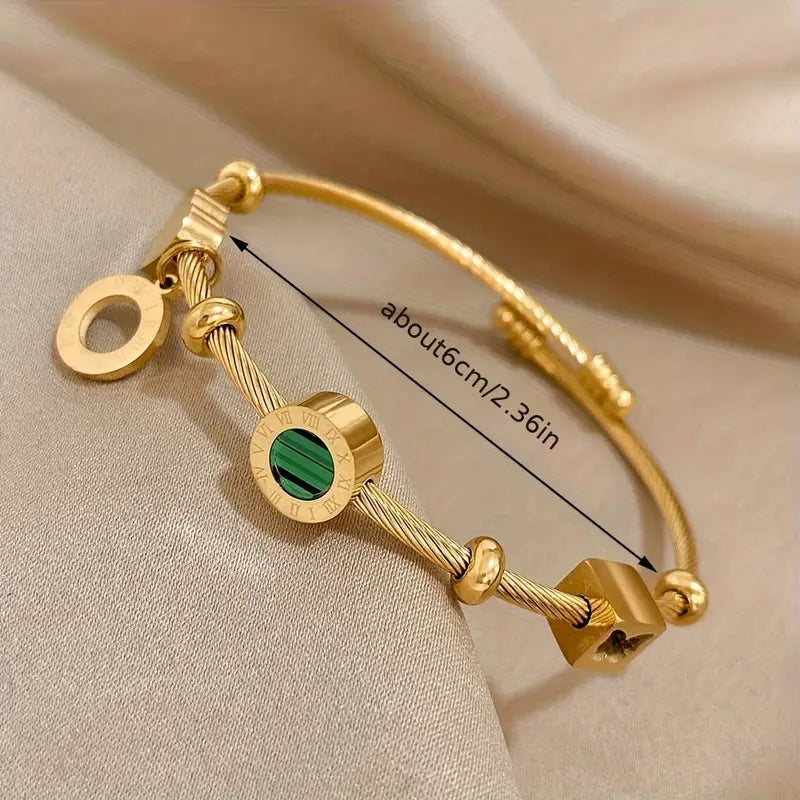 Rhian – Bracelet doré de signature