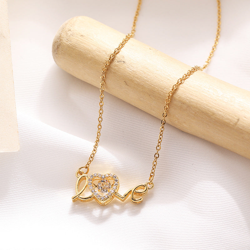Love Spelled - Collier avec pendentif d'amour