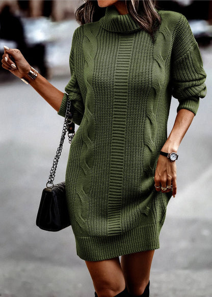 Carreen - Robe en maille à manches longues avec col roulé