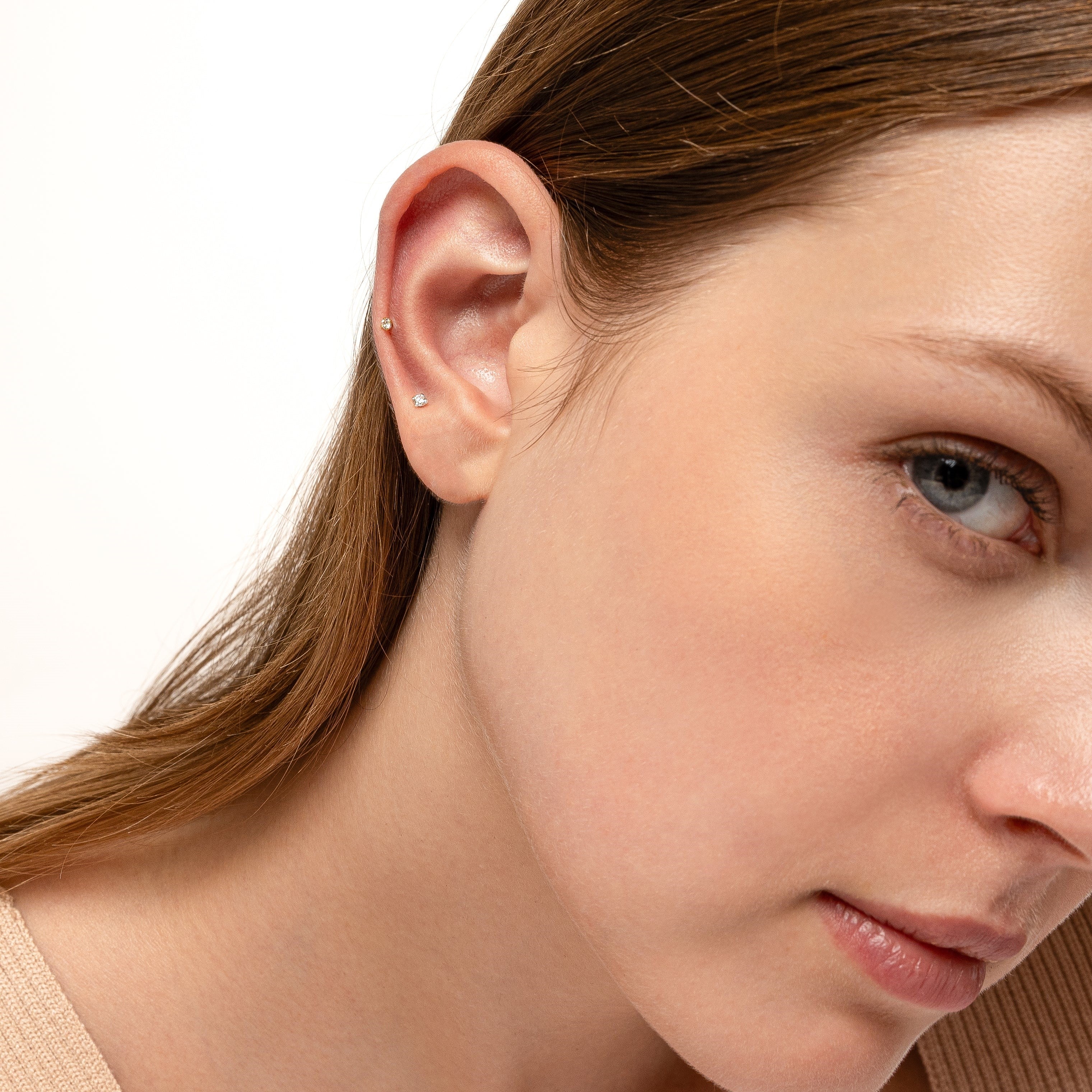 Sloane - Mini boucles d'oreilles brillantes de 2mm