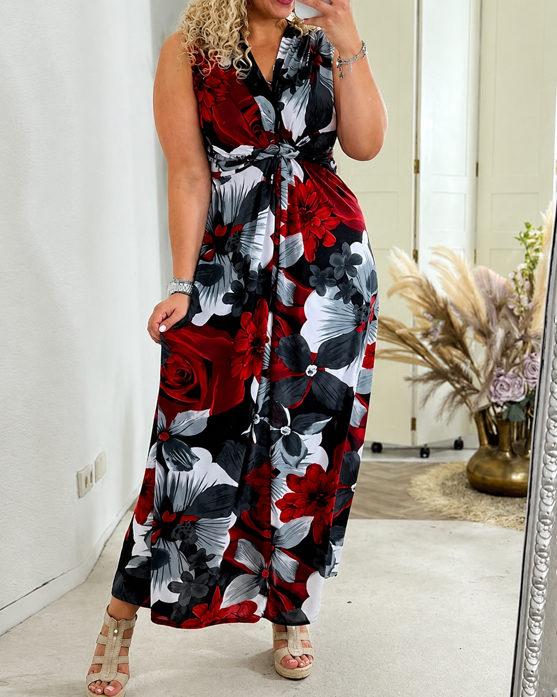 Katrina - Robe Sans Manches à Fleurs Élégante