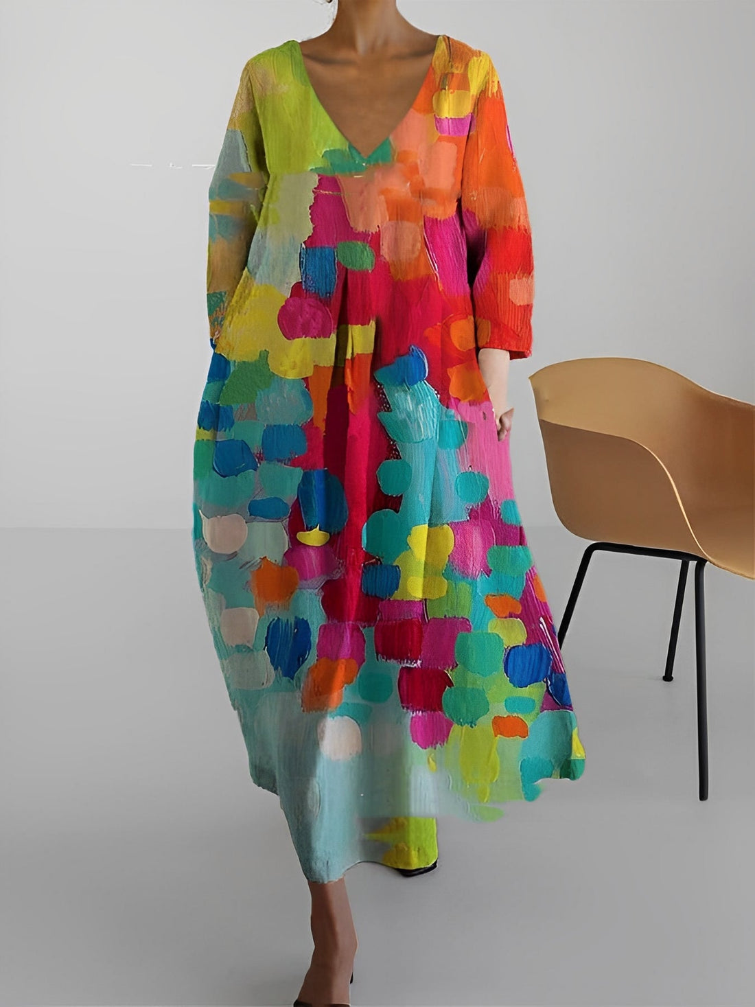 Camryn - Robe légère à motif coloré et col en V