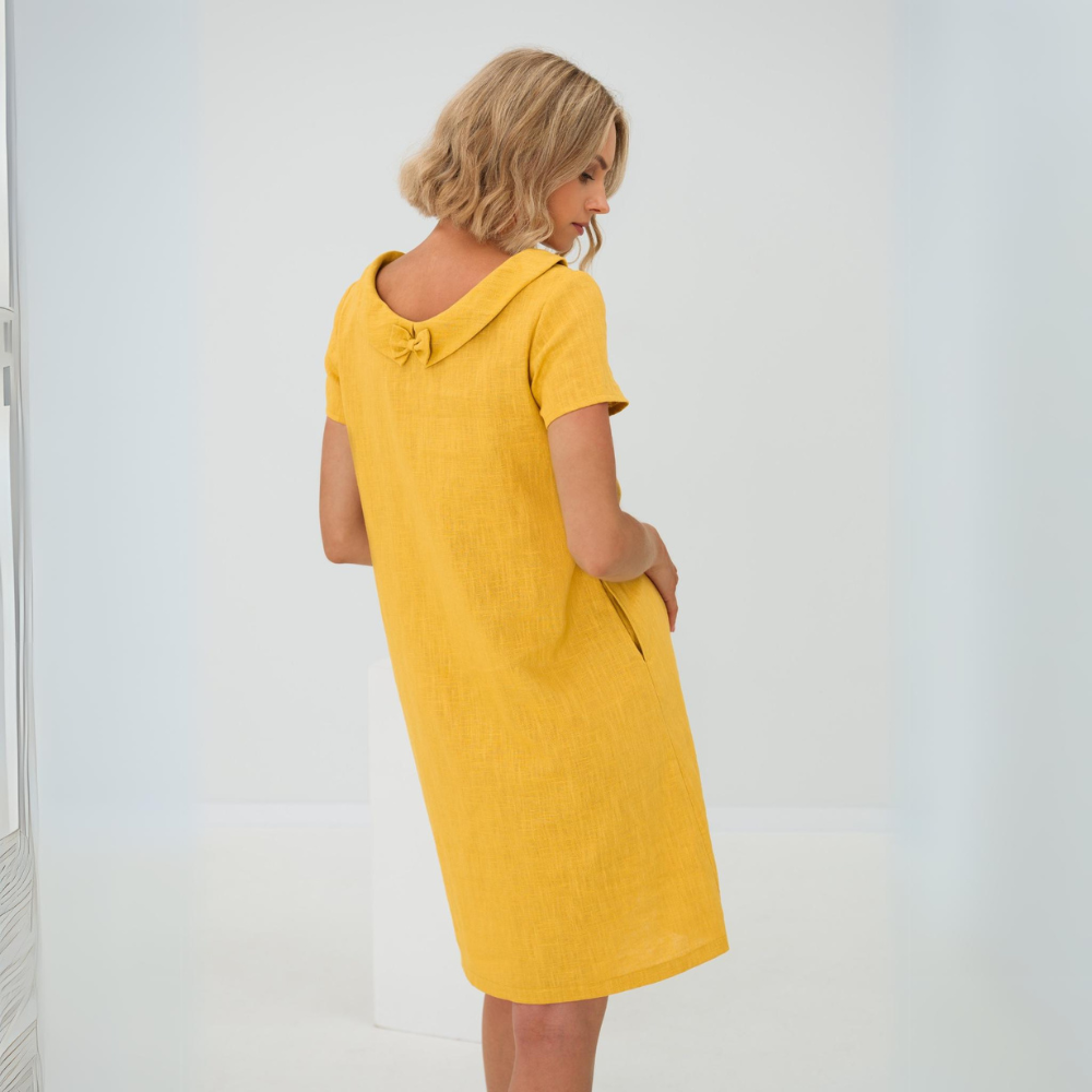 Lara - Robe courte élégante et stylée