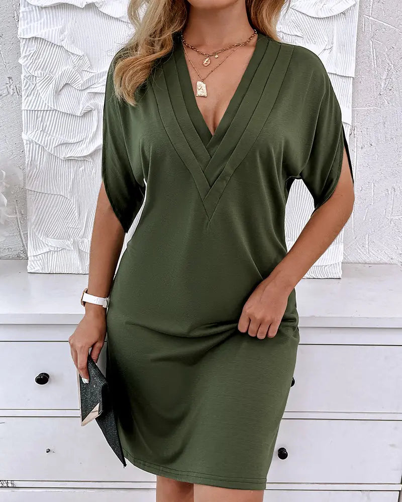 Xavia - Robe chic à col en V froncé