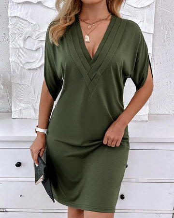 Xavia - Robe chic à col en V froncé