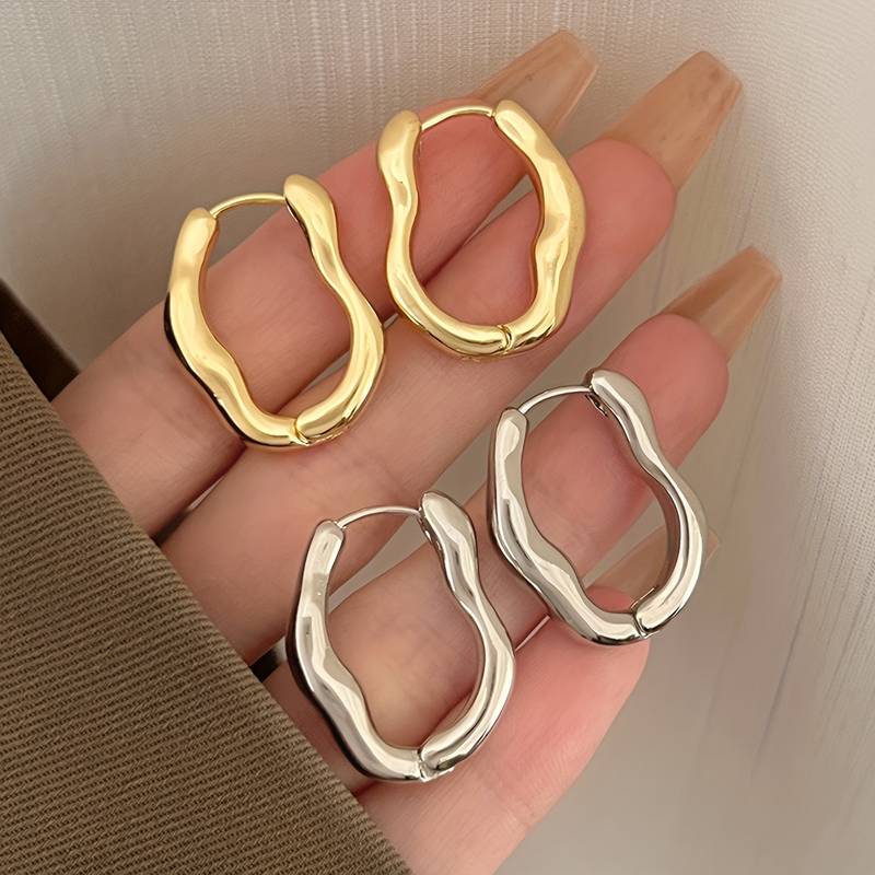 Boucles d'Oreilles de créole irrégulières - Boucles d'Oreilles de créole de forme irrégulière