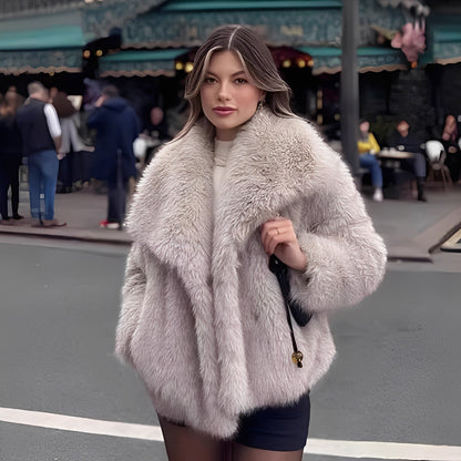 Melany - Élégant manteau en fausse fourrure pour femmes