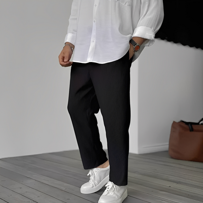 Mathias - Wide and comfortable trousers for men