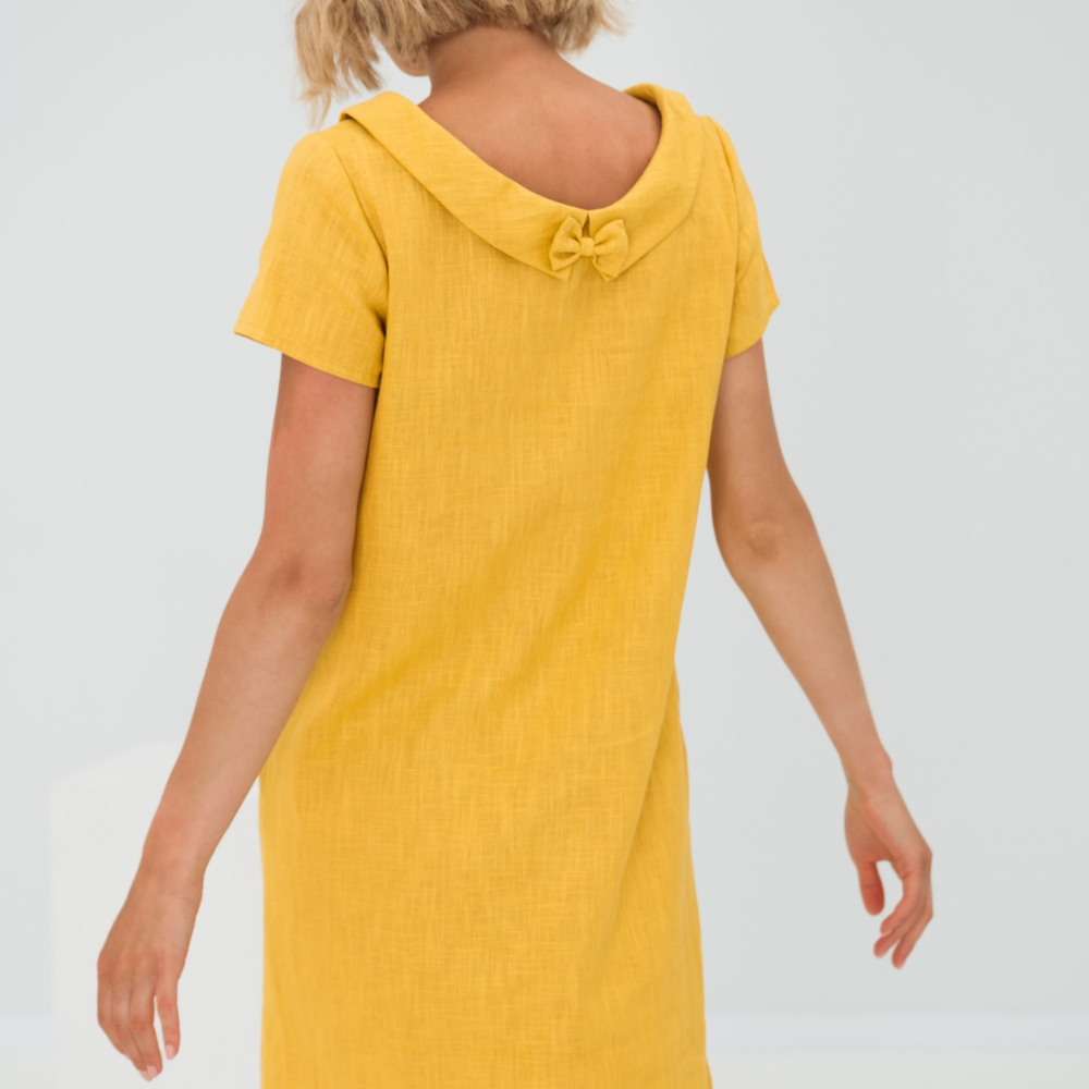 Lara - Robe courte élégante et stylée