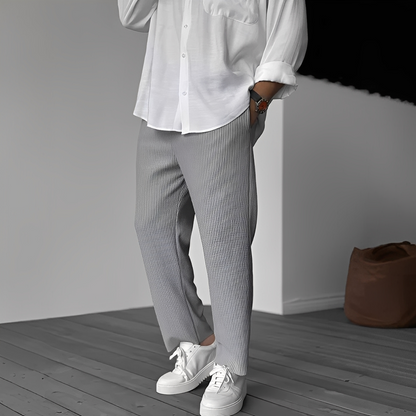 Mathias - Wide and comfortable trousers for men