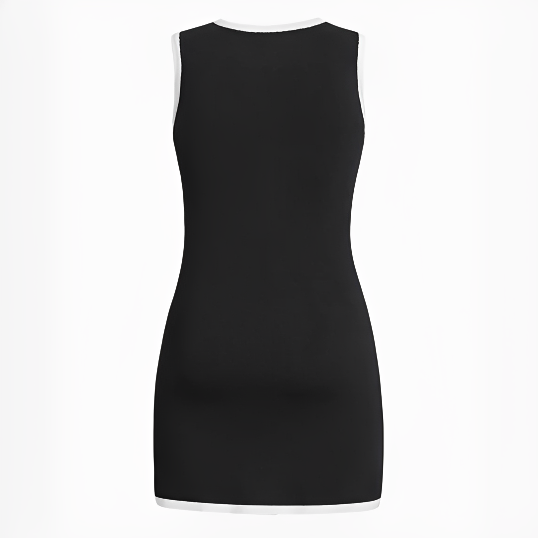 Delilah - Robe courte chic sans manches