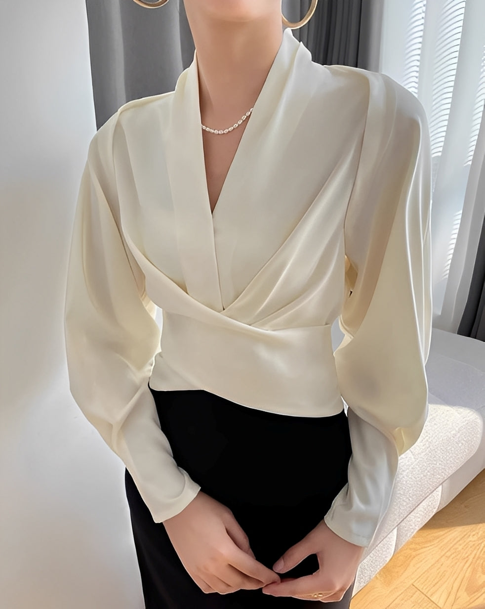 Annora - Belle chemise en satin à manches longues pour femmes