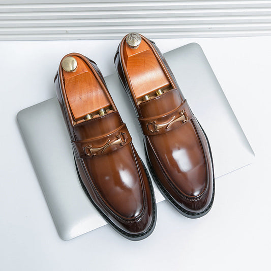 Marcus - Elegant leather slip-on shoes with low heels for men