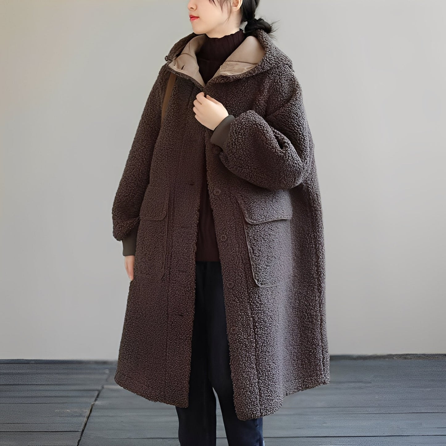 Nydia - Manteau chaud en laine avec capuche pour femmes