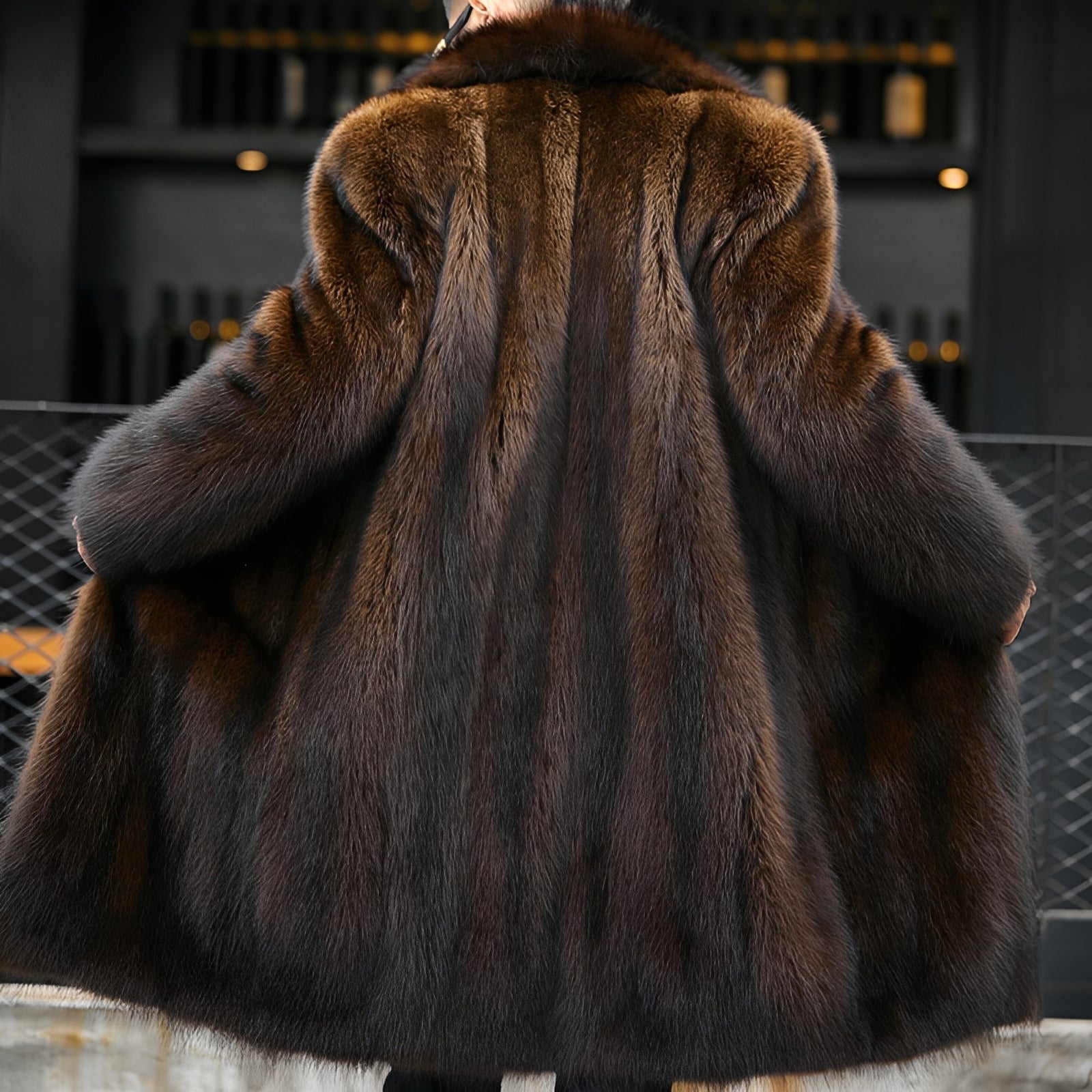 Matteo - Manteau long élégant en fourrure pour hommes