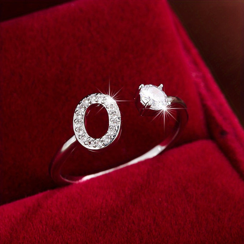 Nova – Bague ouverte moderne avec initiale et zircon