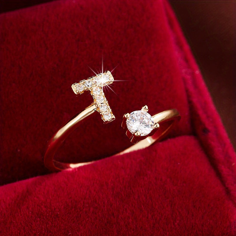 Nova – Bague ouverte moderne avec initiale et zircon