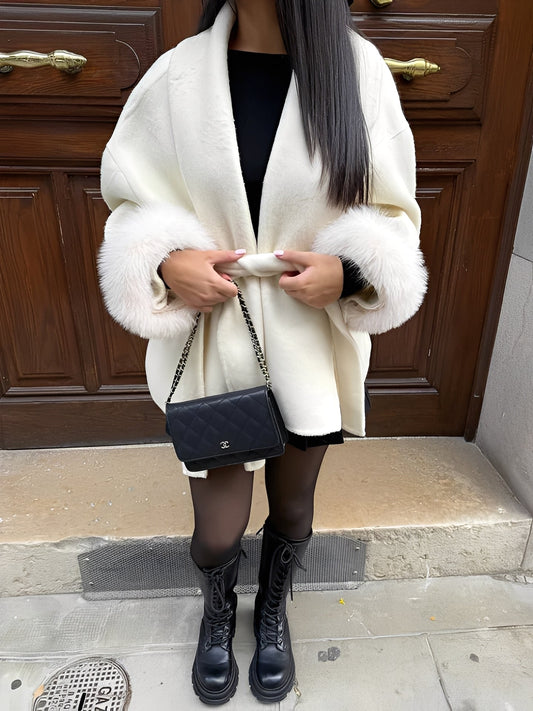 Armani - Long manteau chic et élégant avec fourrure pour femmes